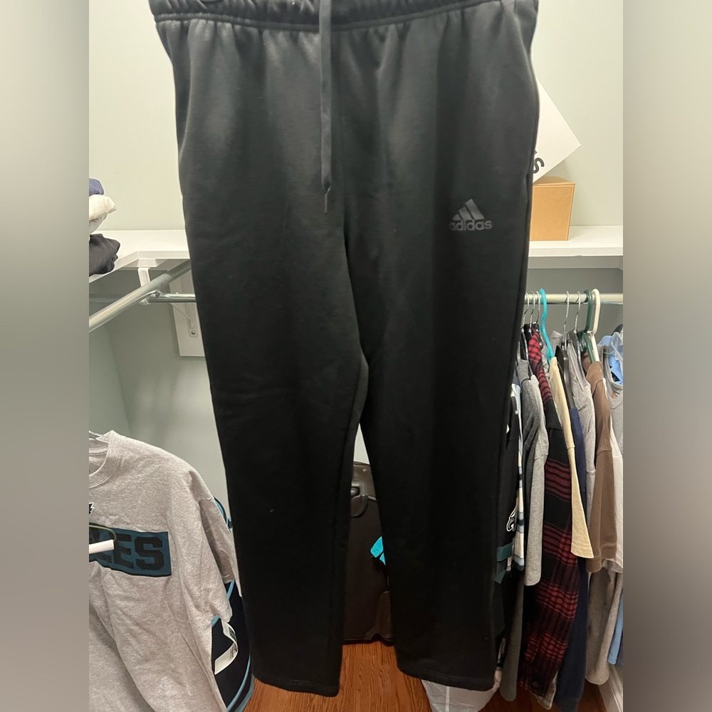 Adidas sweatpants